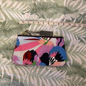 Esteé Lauder Makeup Bag
